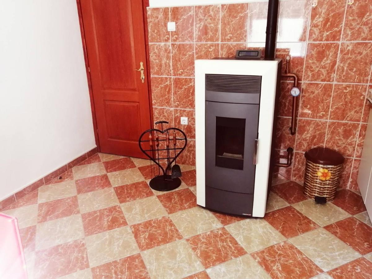 Nemanja Apartment เทรบินเย ภายนอก รูปภาพ